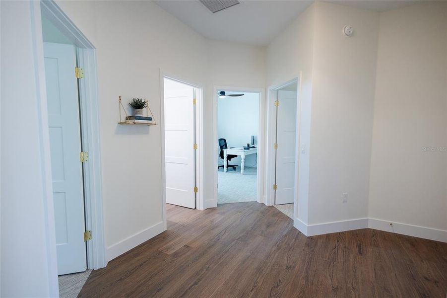 Spacious, unfurnished interior of a new home in , Ocala (Image 45).