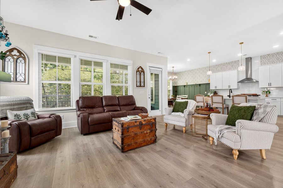 Furnished interior view inside a new home in , Ravenel (Image 34).