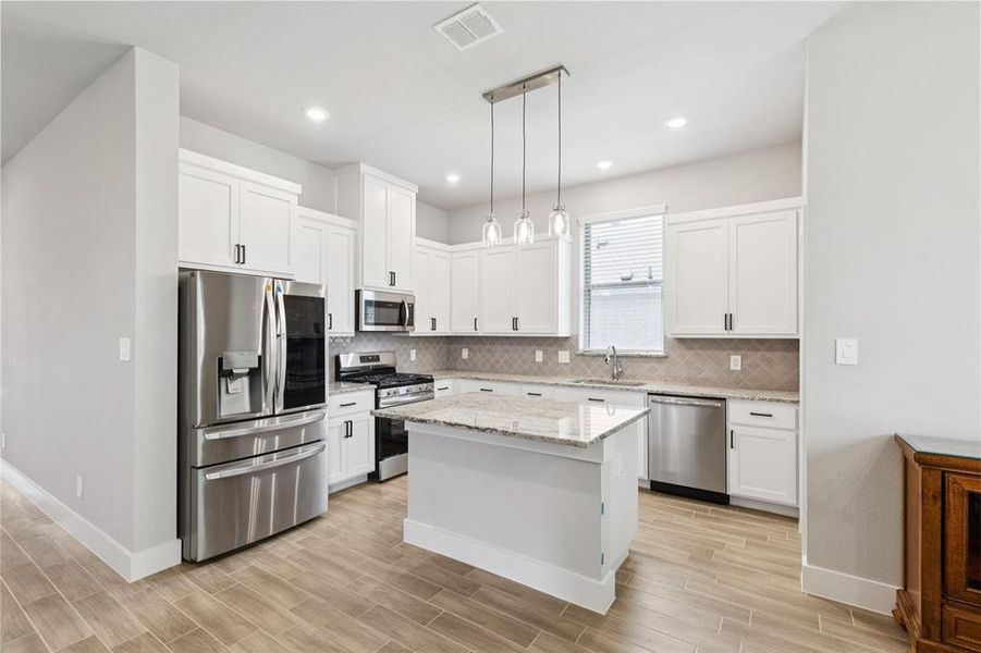 Furnished interior view inside a new home in Willow Vista Estates, Saginaw (Image 10).