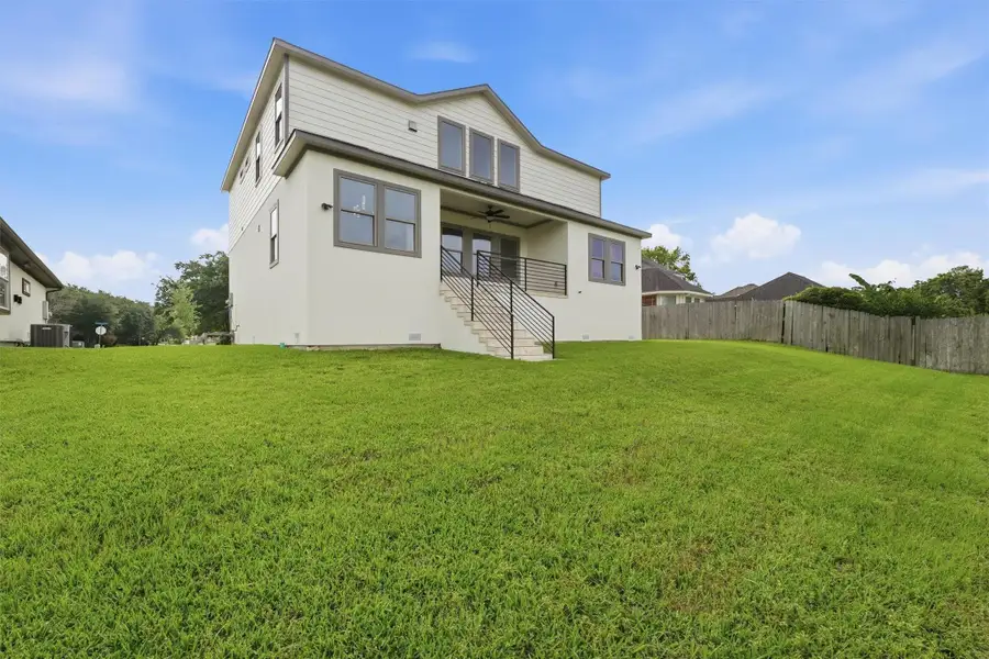 Exterior details and patio area of a home in , Houston (Image 4).