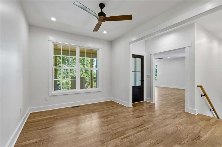 Spacious, unfurnished interior of a new home in , Marietta (Image 33).