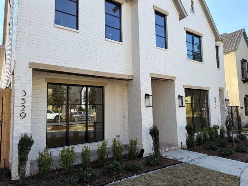 3529 Asbury front entry