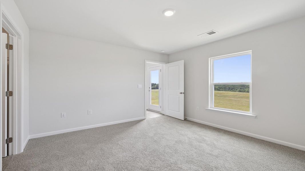 Spacious, unfurnished interior of a new home in Gibson Grove, Laurens (Image 19).