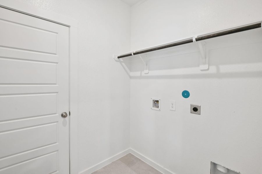 Spacious, unfurnished interior of a new home in Pine Lake Cove - Traditional Series, Montgomery (Image 25). Spacious, unfurnished interior of a new home in Pine Lake Cove - Traditional Series, Montgomery (Image 25).