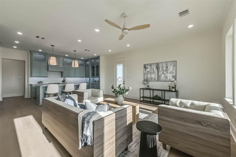 Furnished interior view inside a new home in , Galveston (Image 17).