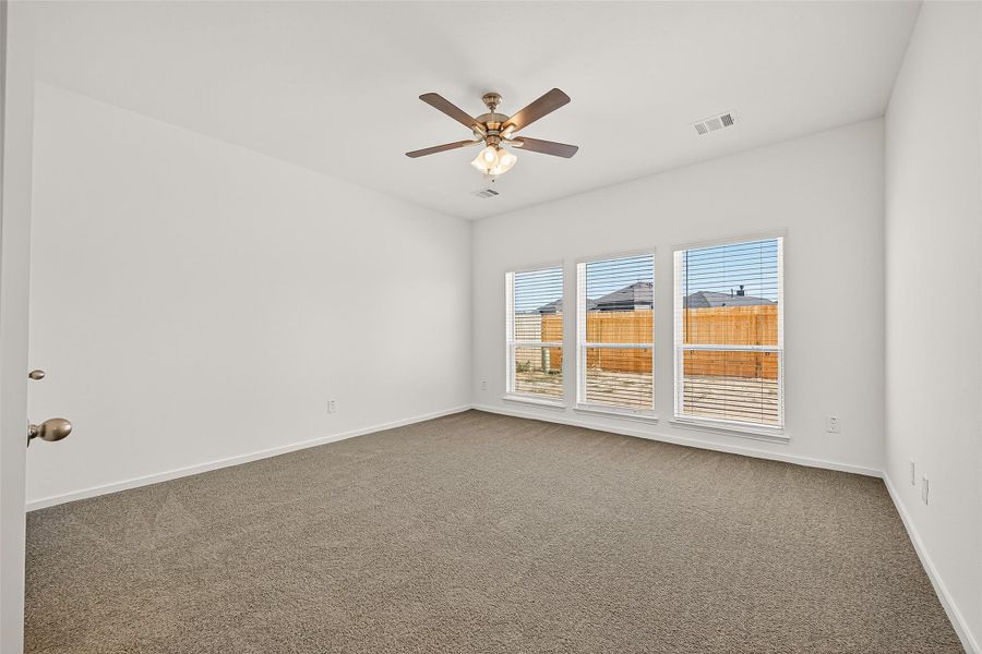 Spacious, unfurnished interior of a new home in Mill Creek Trails, Magnolia (Image 29).