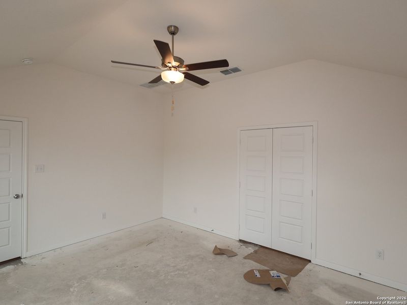 Image 34 of a home in Agave.