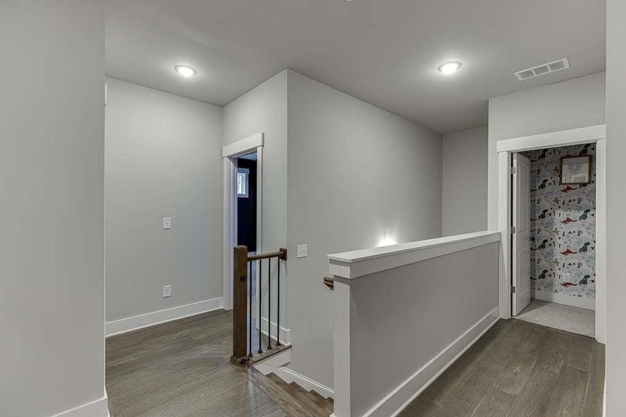 Image 40 of a home in .