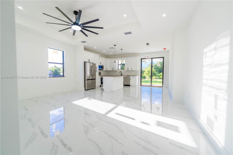 Image 29 of a home in . Image 29 of a home in .