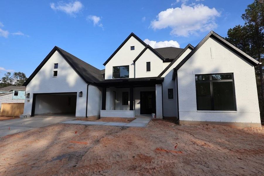 Welcome to The Mendoza by David Weekley Homes. **HOME ESTIMATED TO BE COMPLETE DECEMBER 2025** Welcome to The Mendoza by David Weekley Homes. **HOME ESTIMATED TO BE COMPLETE DECEMBER 2025**