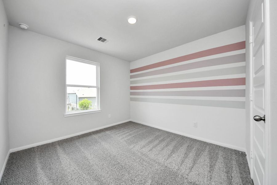 Spacious, unfurnished interior of a new home in Hill and Dale Ranch, Splendora (Image 27).