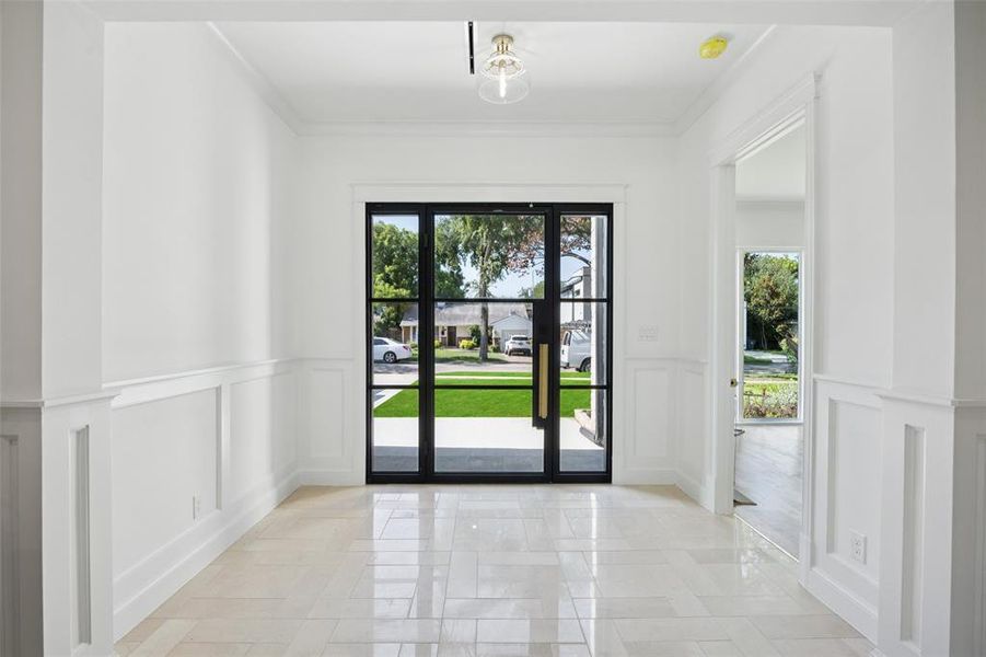 Spacious, unfurnished interior of a new home in , Dallas (Image 19).