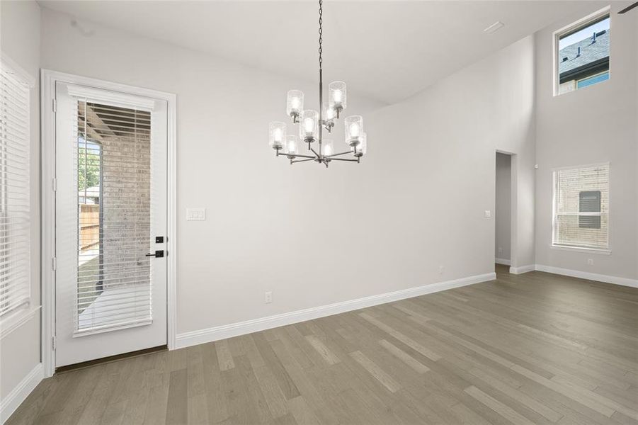 802 Whaley- Dining-1