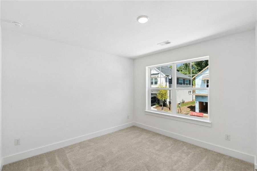 Spacious, unfurnished interior of a new home in Grandview Terrace, Canton (Image 13).