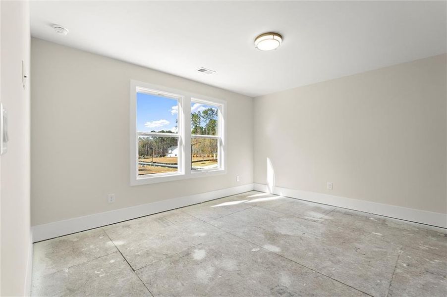 Image 45 of a home in Hillgrove Preserve.