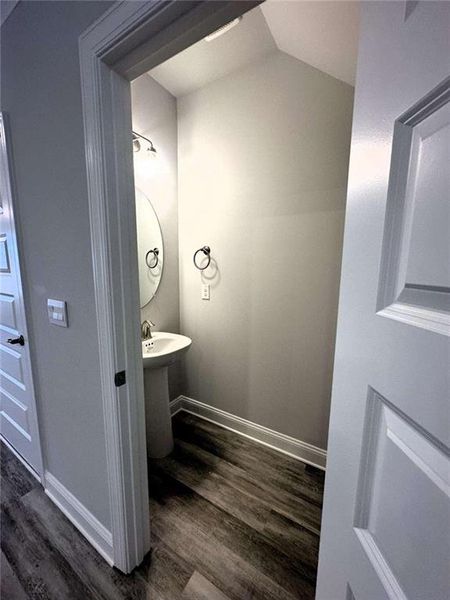 Image 23 of a home in Mirror Lake at South Harbour.