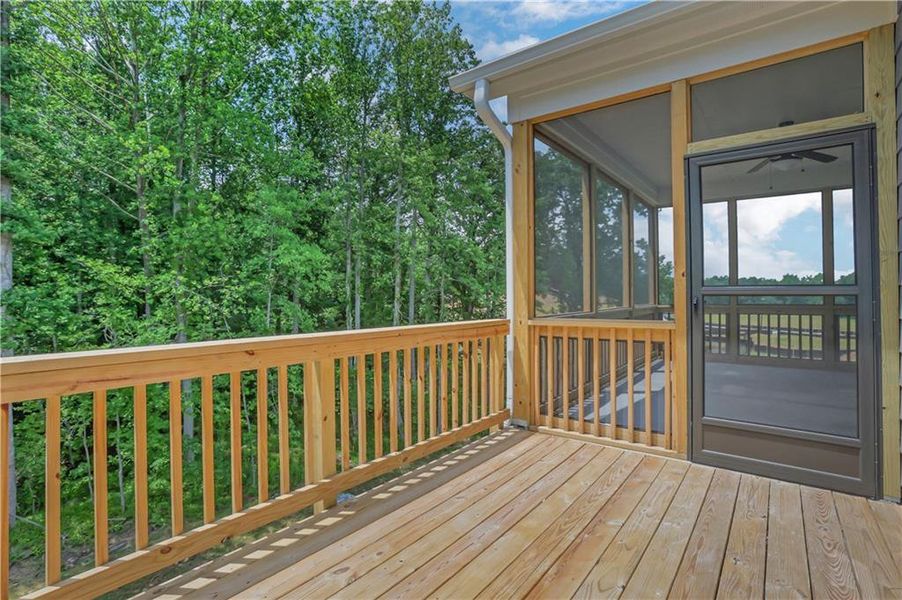 Exterior details and patio area of a home in Arbor West, Dawsonville (Image 27).
