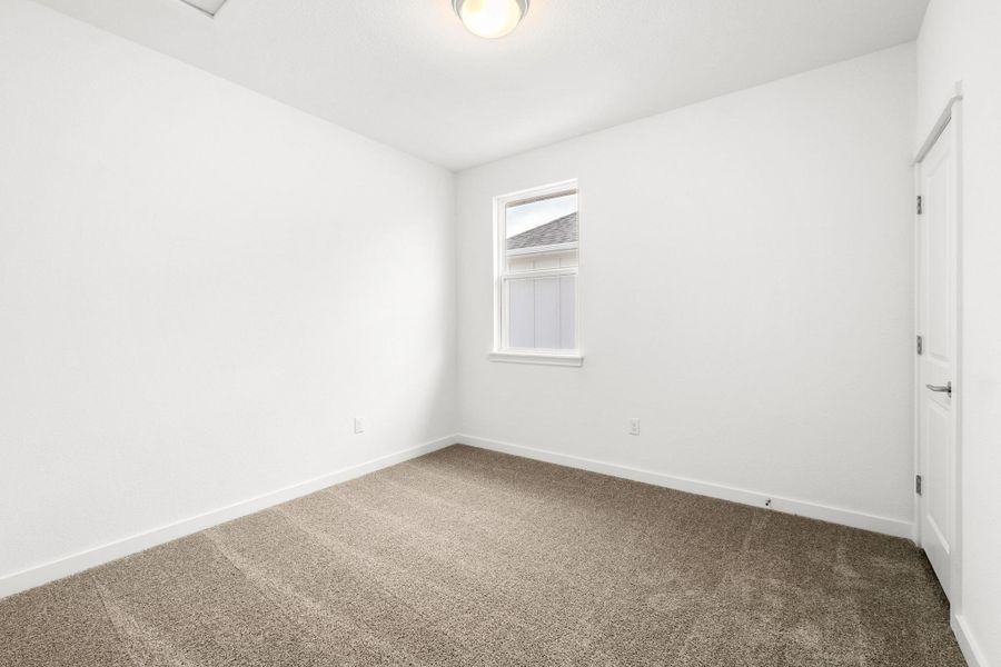 Spacious, unfurnished interior of a new home in , Buda (Image 23).