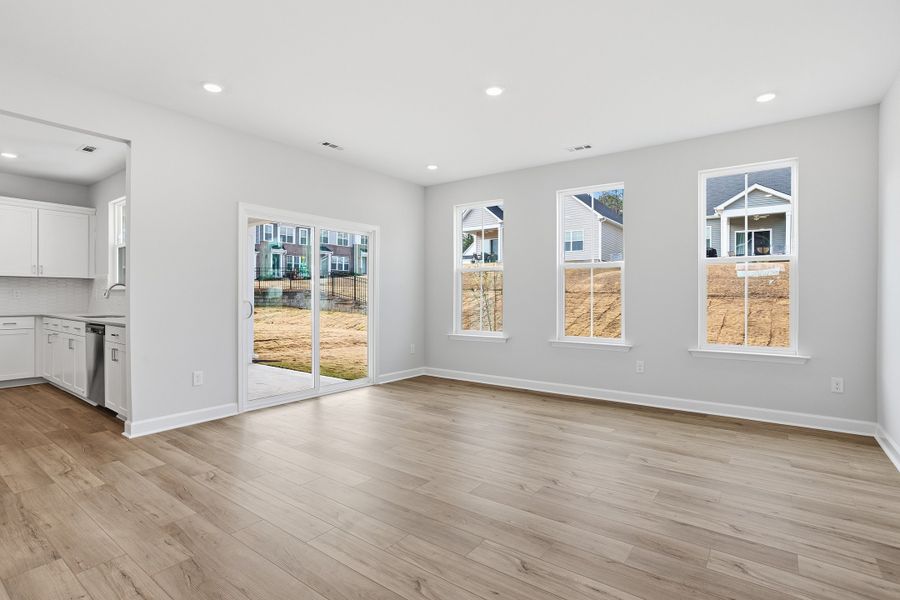 Spacious, unfurnished interior of a new home in Renaissance at White Oak, Garner (Image 13).