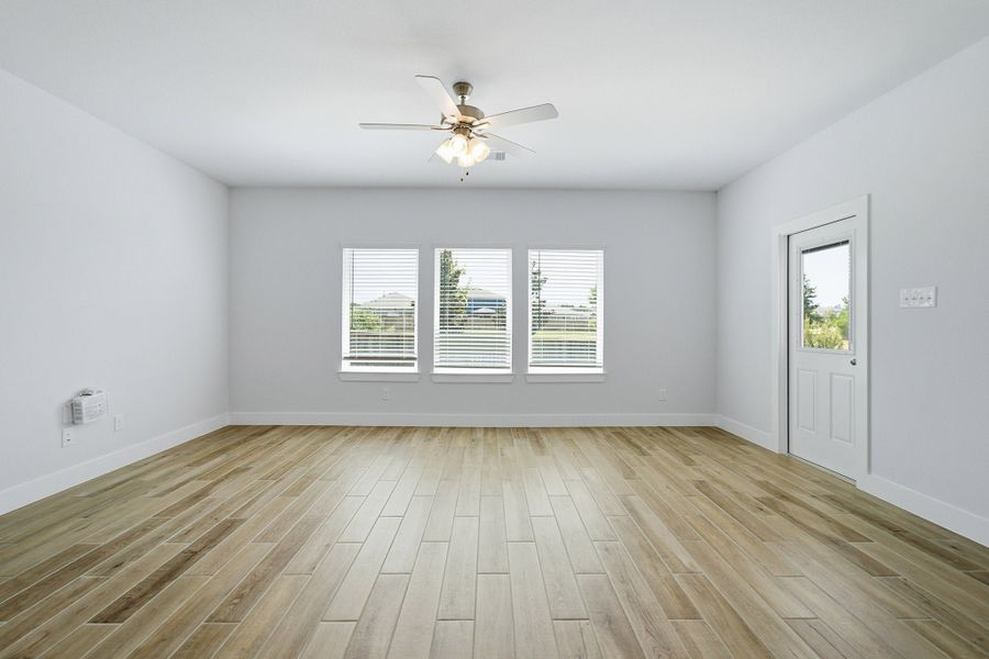 Spacious, unfurnished interior of a new home in Magnolia Springs, Montgomery (Image 22).