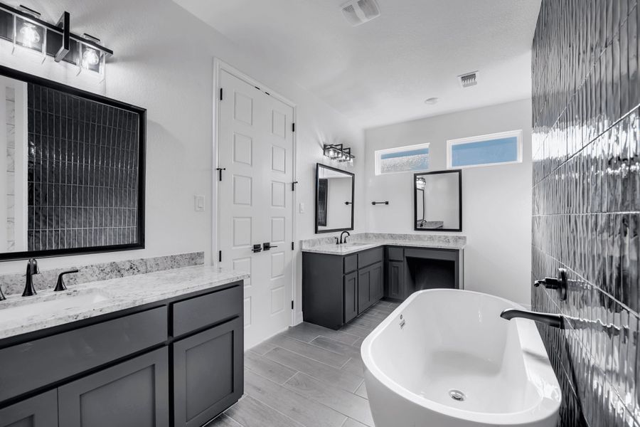 Furnished interior view inside a new home in King Oaks, Salado (Image 4).