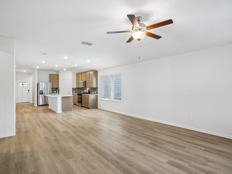 Spacious, unfurnished interior of a new home in , Georgetown (Image 14).