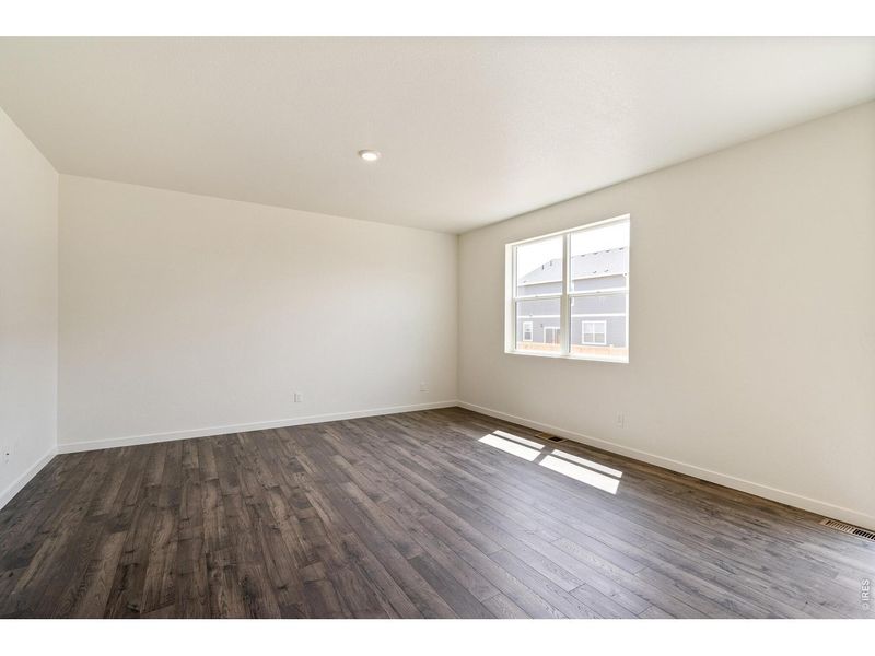 Spacious, unfurnished interior of a new home in , Greeley (Image 14).