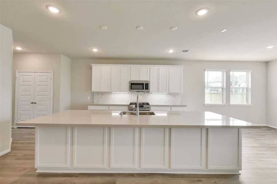 Furnished interior view inside a new home in Stone Creek Ranch, Hockley (Image 12).