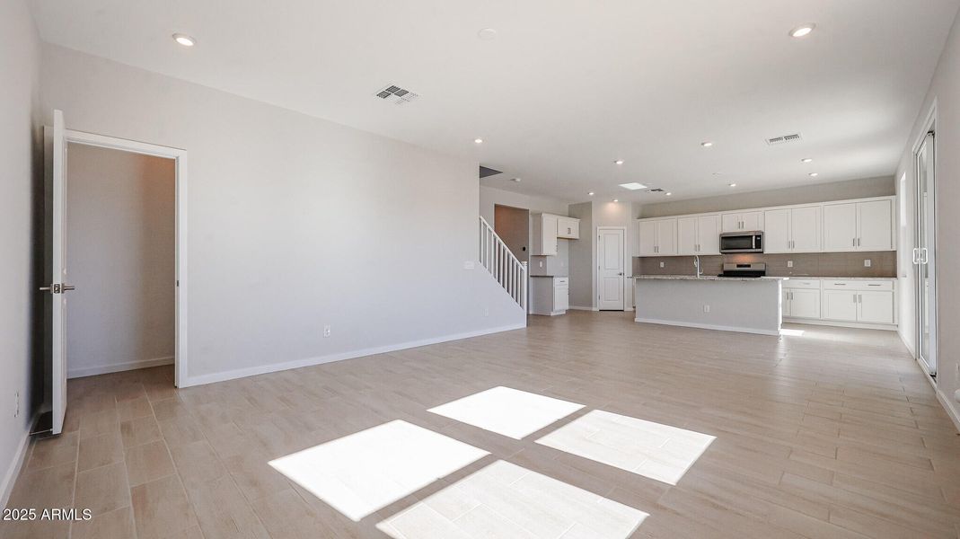 12_Rancho-Vista_Century-Communities_Surp