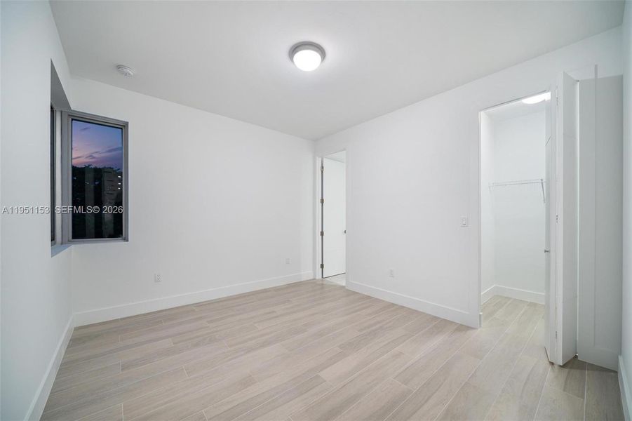 Spacious, unfurnished interior of a new home in , Weston (Image 52).
