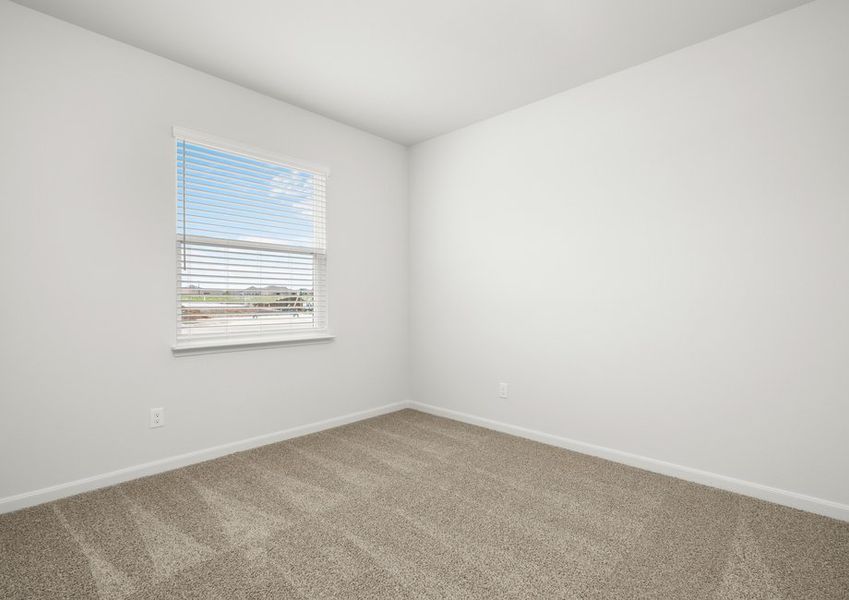 The secondary bedrooms are the perfect space for children's rooms or guest rooms. The secondary bedrooms are the perfect space for children's rooms or guest rooms.