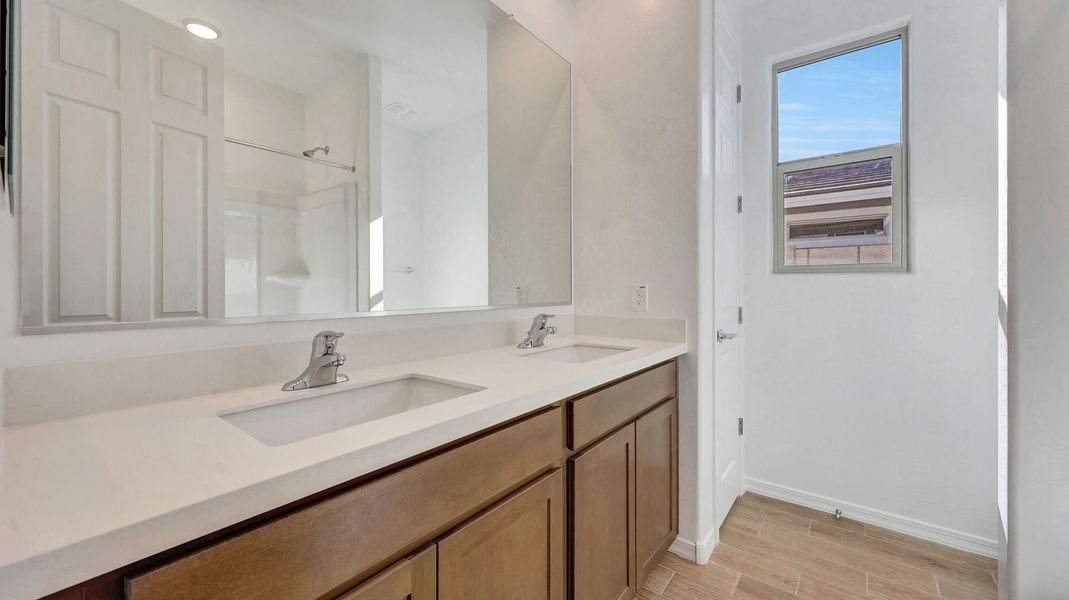 Furnished interior view inside a new home in Tierra Vistoso, Surprise (Image 7).