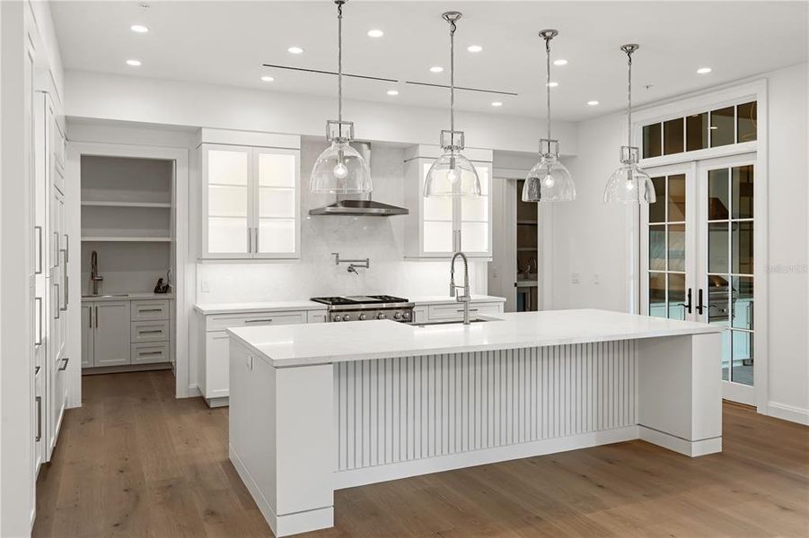 Furnished interior view inside a new home in , Orlando (Image 14).