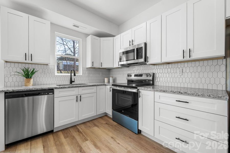 Furnished interior view inside a new home in , Catawba (Image 8).