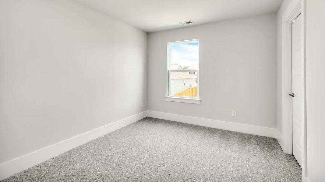 Spacious, unfurnished interior of a new home in Bella Point, Bolivia (Image 29).