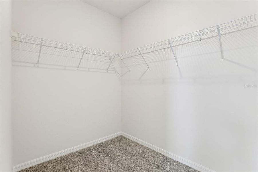 Spacious, unfurnished interior of a new home in Lawson Dunes - Signature Series, Haines City (Image 36).