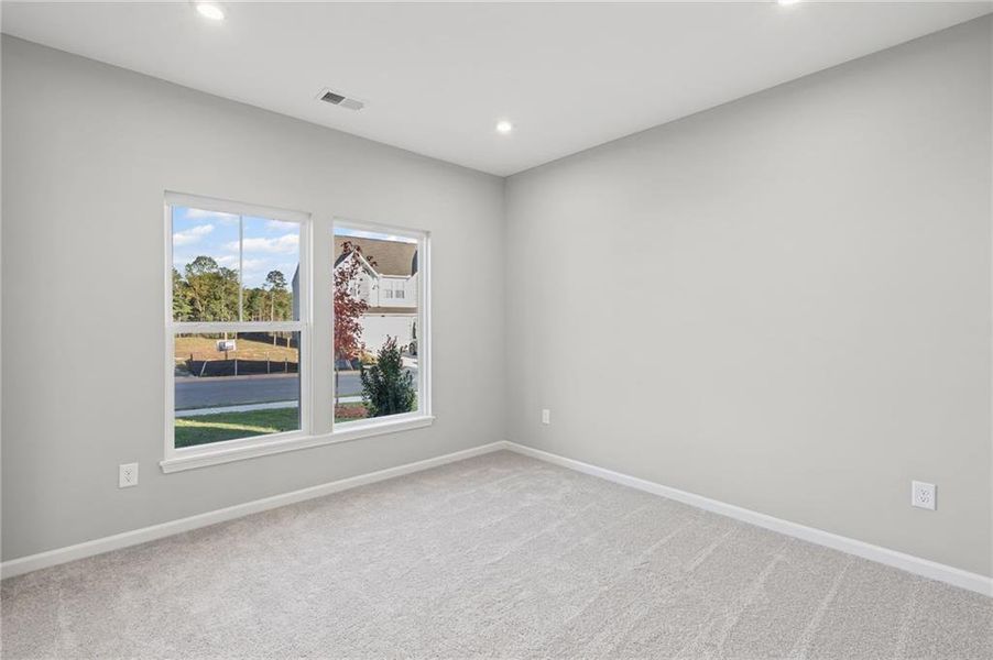 Spacious, unfurnished interior of a new home in Twin Lakes, Hoschton (Image 25). Spacious, unfurnished interior of a new home in Twin Lakes, Hoschton (Image 25).