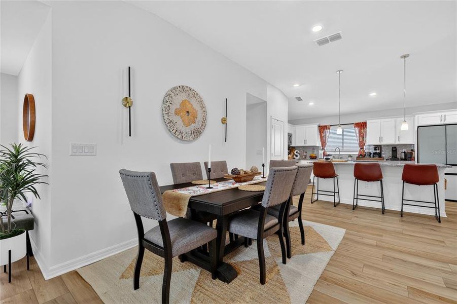 Furnished interior view inside a new home in , Clermont (Image 13).