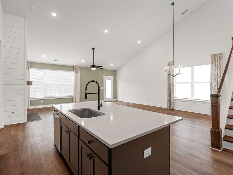 Furnished interior view inside a new home in Carellton, Gallatin (Image 11).