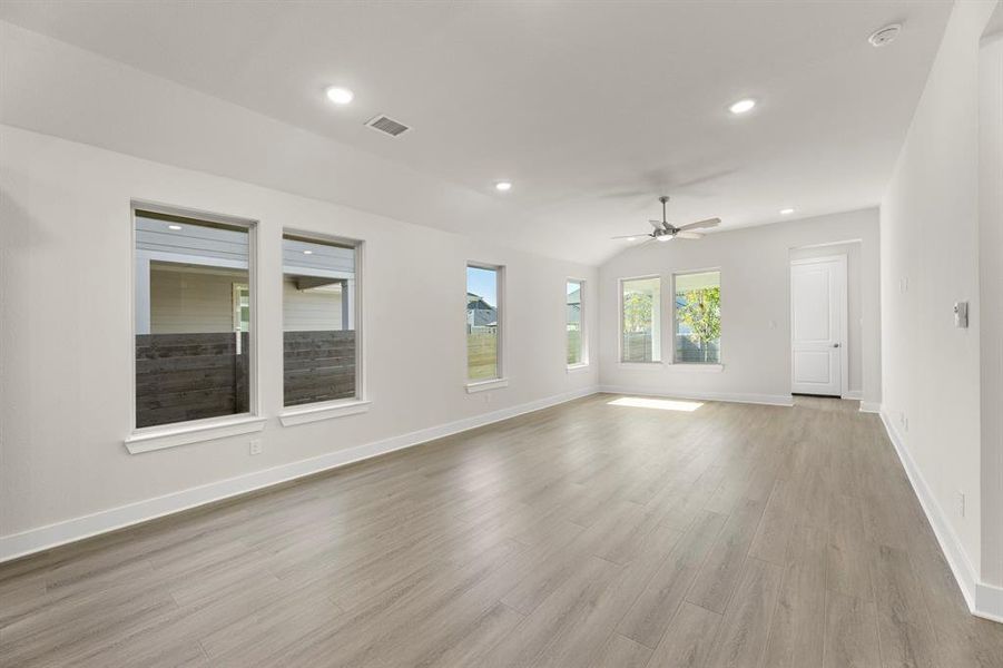 12. 3117 Eddington - Dining 12. 3117 Eddington - Dining