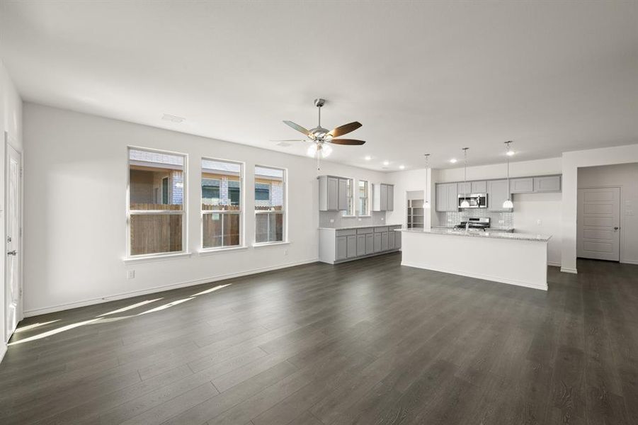 1906 Cheyenne- Living Room-2033