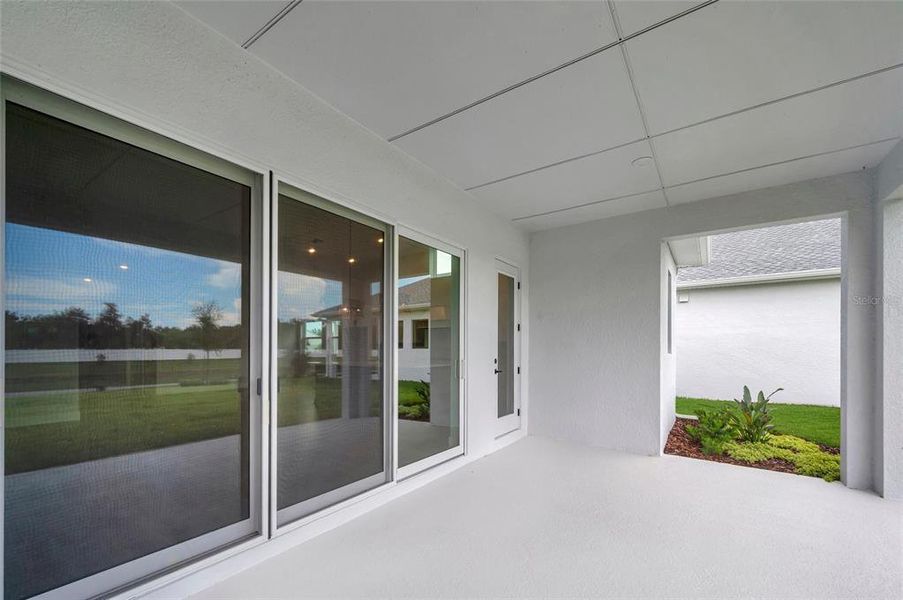 Exterior details and patio area of a home in Lakeview Crossing – Classic Series, Sarasota (Image 18).