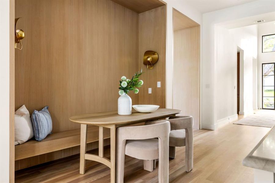 Furnished interior view inside a new home in , Dallas (Image 9). Furnished interior view inside a new home in , Dallas (Image 9).