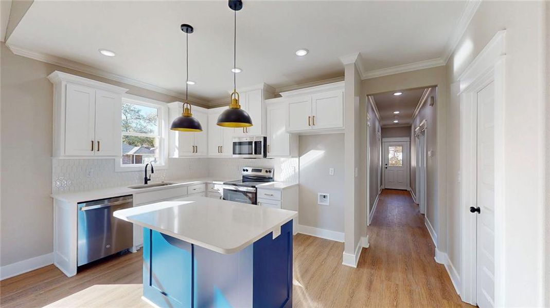 Furnished interior view inside a new home in , Troup (Image 14).