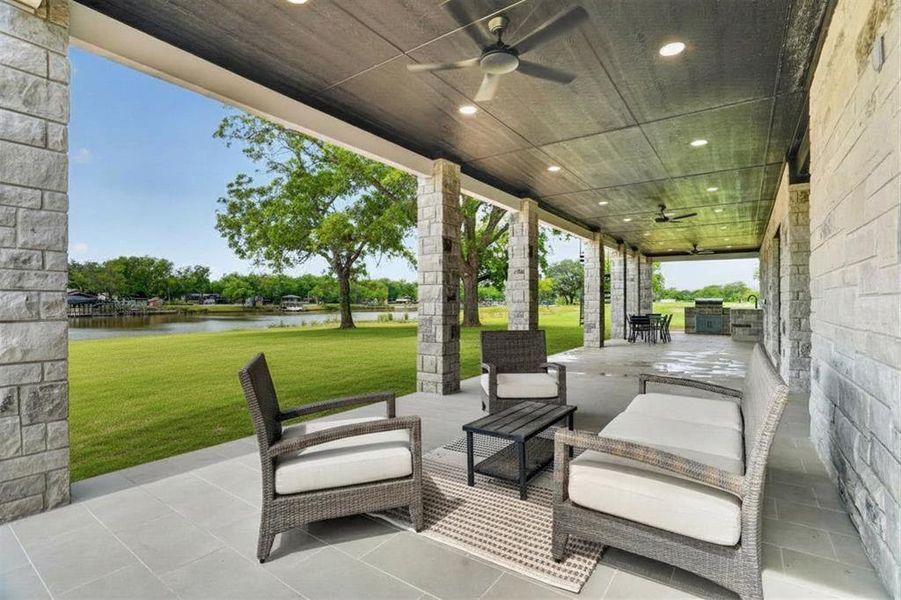 Exterior details and patio area of a home in , Weatherford (Image 22).