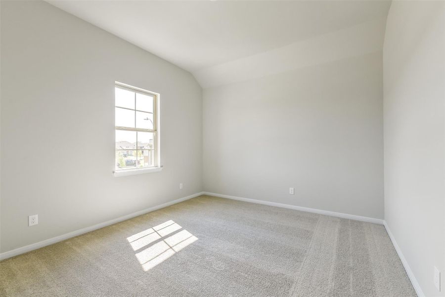 Spacious, unfurnished interior of a new home in Stone Creek Ranch, Hockley (Image 42).