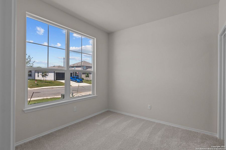 Image 9 of a home in Cinco Lakes. Image 9 of a home in Cinco Lakes.