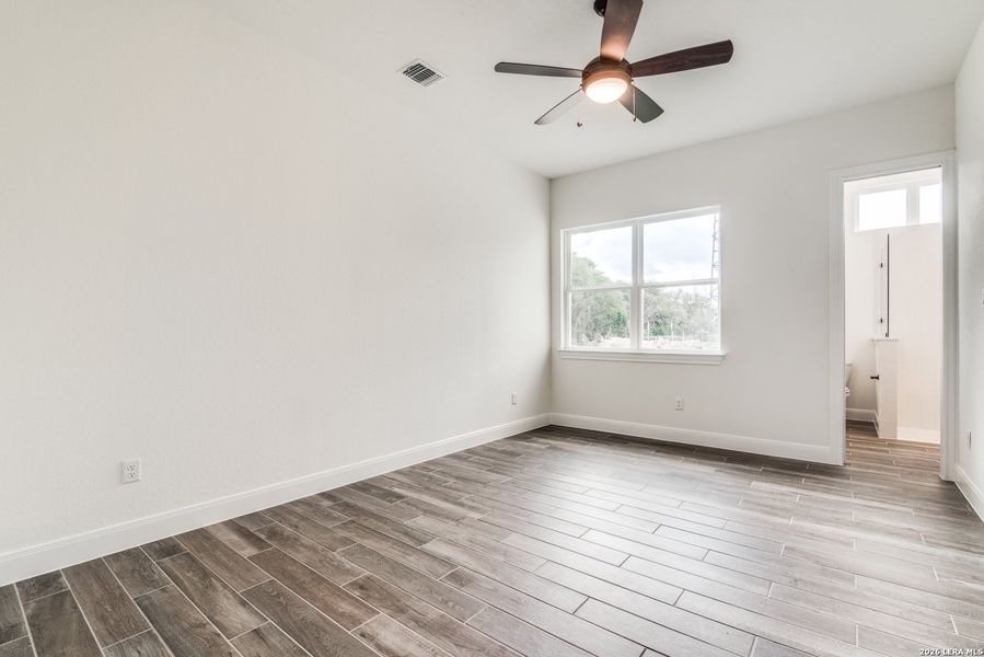 Spacious, unfurnished interior of a new home in , Bulverde (Image 17). Spacious, unfurnished interior of a new home in , Bulverde (Image 17).