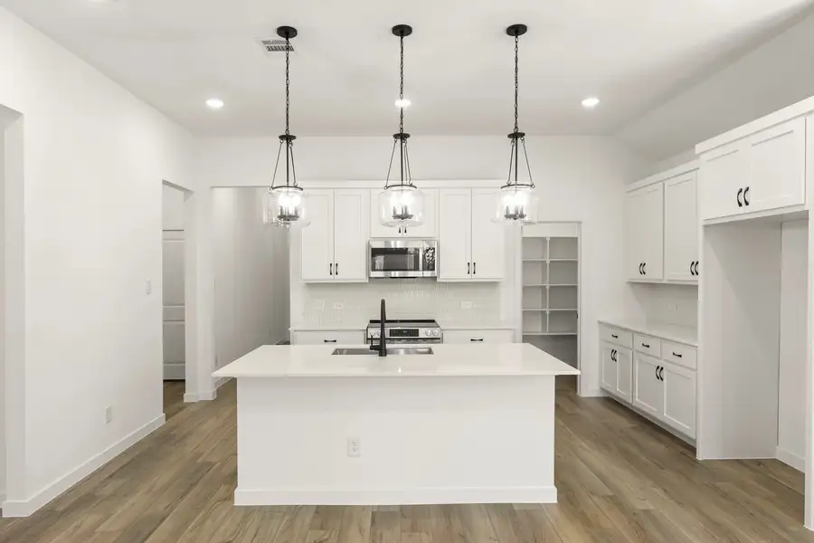 Kitchen Representative Photo