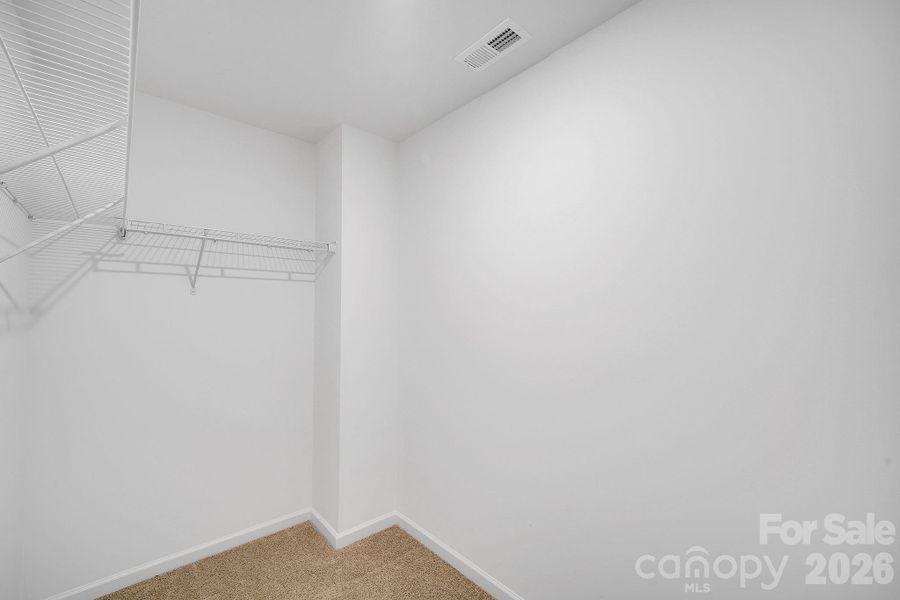Spacious, unfurnished interior of a new home in , Dallas (Image 27). Spacious, unfurnished interior of a new home in , Dallas (Image 27).